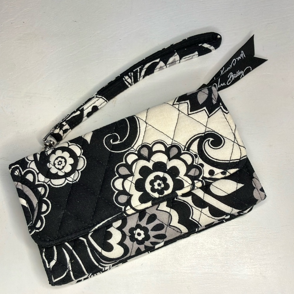 Vera Bradley | Floral Black & White Wristlet Clutch Wallet